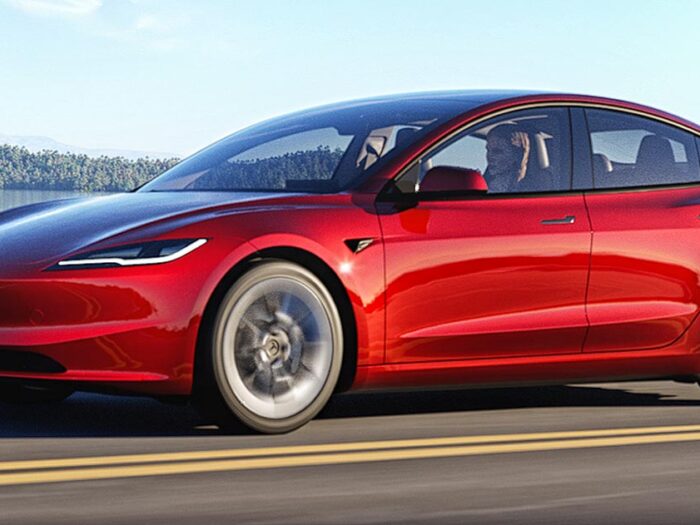 Tesla Model 3 Performance Pictuers